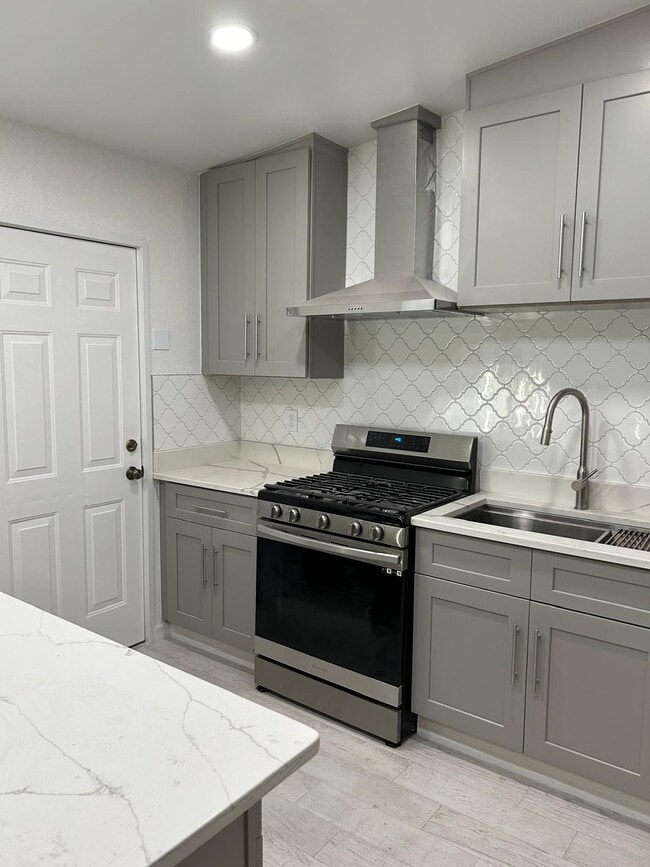 Photo - 1838 Colton Dr