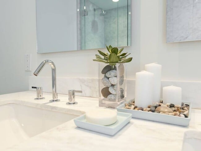 Photo - The Cliffs at Dellridge