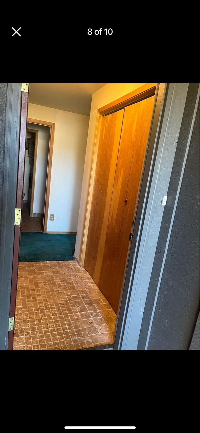 Photo - 457 Highland Hill Dr