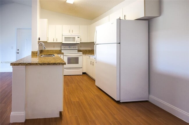Photo - 5600 NW 61st St Unit 1017