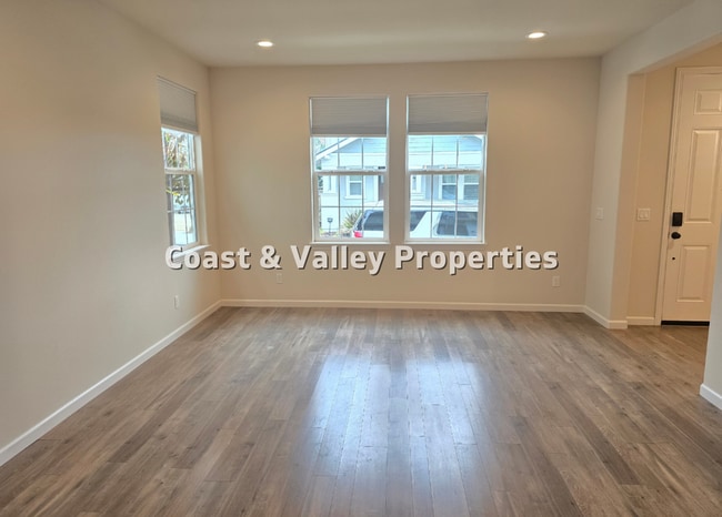 Photo - 18907 Kilpatrick Ln
