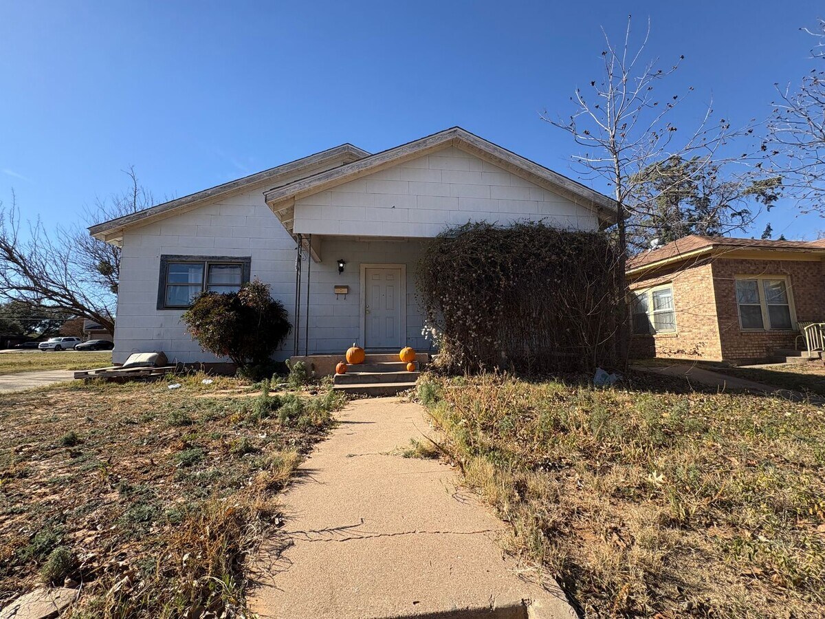 Photo - 1750 Walnut St