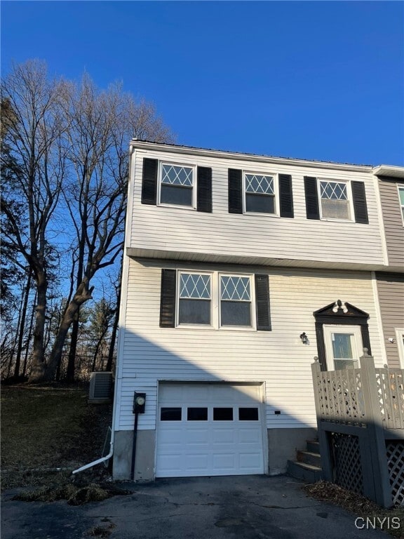 Building Photo - 8416B Bramblebush Cir Rental