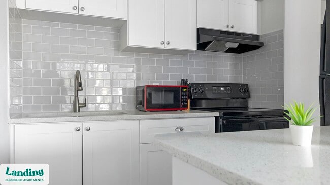 Photo - 305 Dr. M.L.K. Jr St S Unidad 106