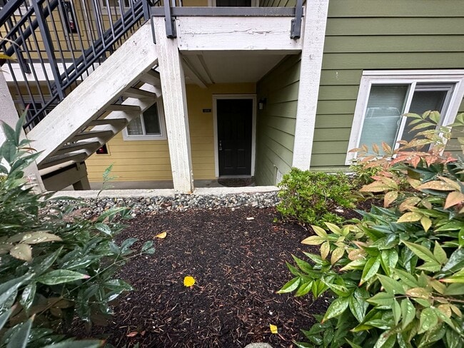 Photo - Charming 2-Bedroom, 1-Bathroom Condo in Prime Factoria Location