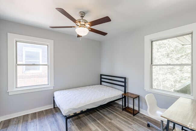 2BR,1BA-868SF - 5735 - 5737 Hobart St, Pittsburgh, PA 15217