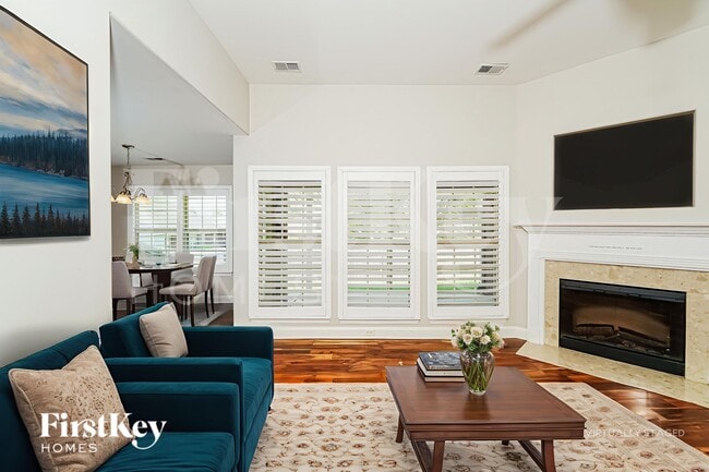 417 Rockview Trail