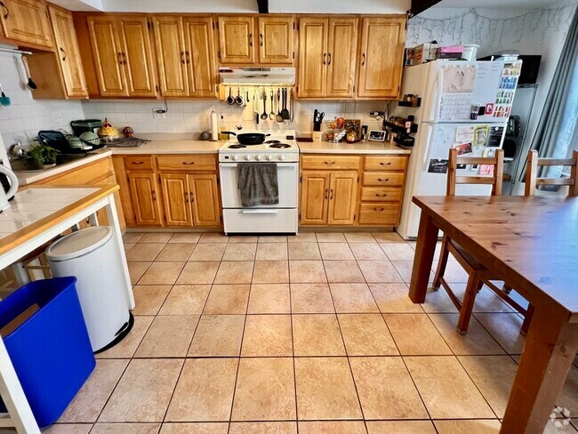 Building Photo - 10 5th St Unit #1 Rental