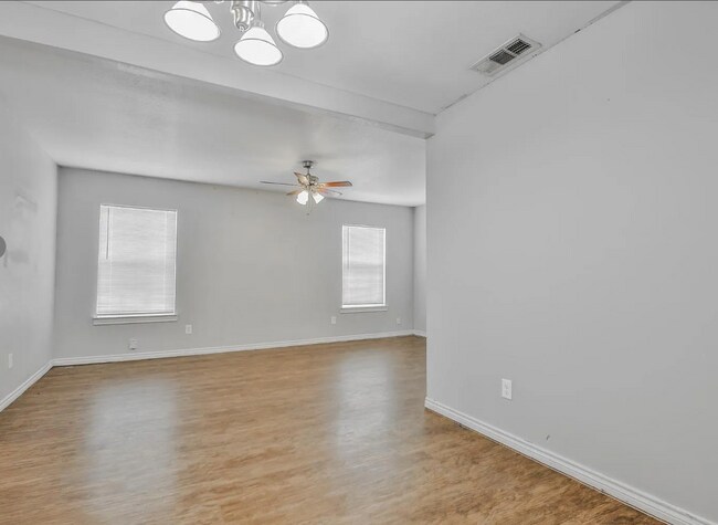 Photo - Cute 4 Bedroom close to Texas Tech