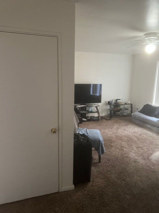 Photo - South of BYU Campus 2 bed/ 1 bath Unidad 21