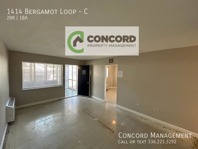 Photo - 1414 Bergamot Loop Unidad C