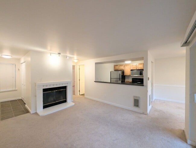 Photo - 1Bd/1Ba Kenmore Condo Unit A203