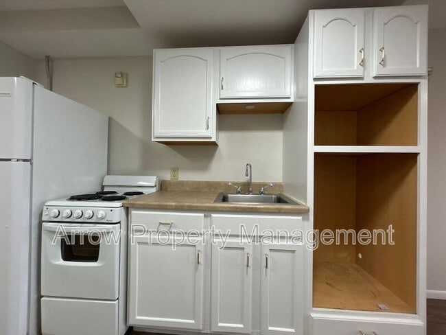 Photo - 180 Poppe Dr