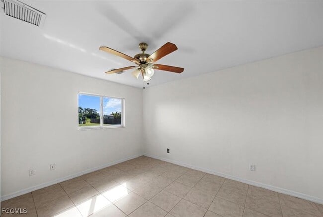 Building Photo - 1241 Bacon Ave