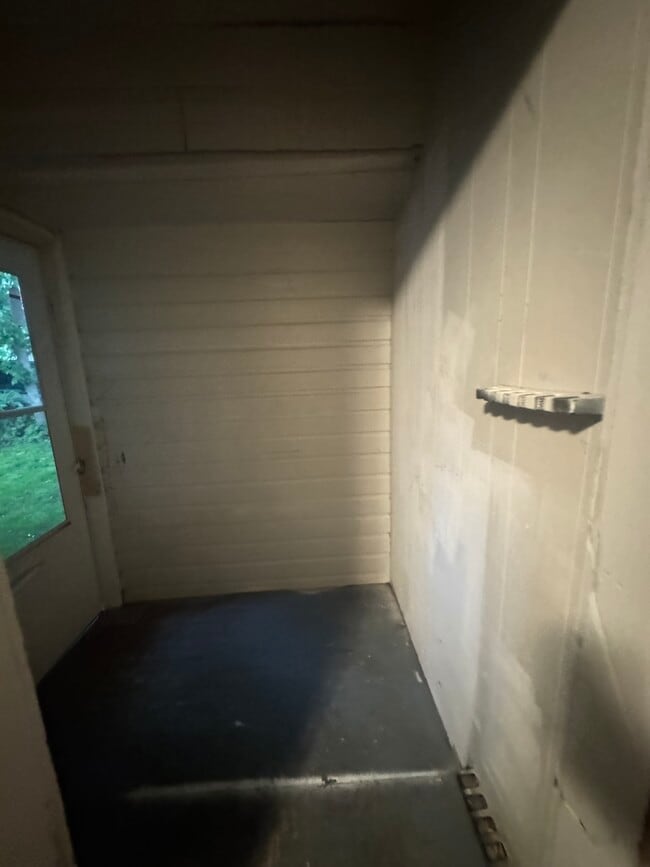 Photo - 165 Huff St Unit 4