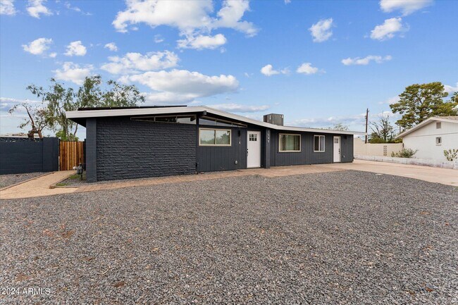 Photo - 1548 N Upland Cir Unit C