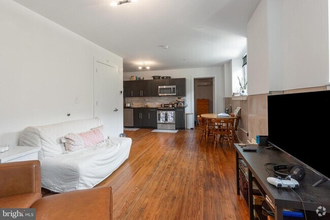 Building Photo - 2321 Fitzwater St Unit 203 Rental