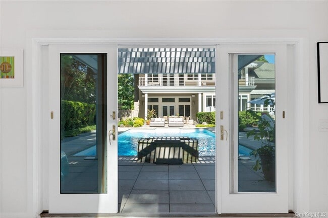 Photo - 170 Northside Dr