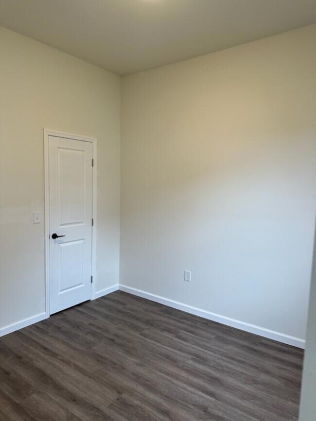 Photo - 5 Lafayette St Unit 2