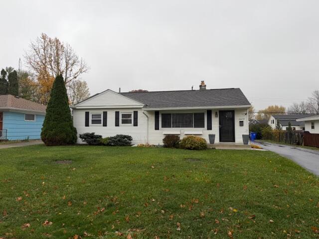 Photo - 2475 Swansea Rd