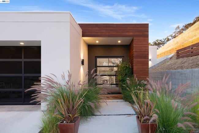 Photo - 297 Las Quebradas