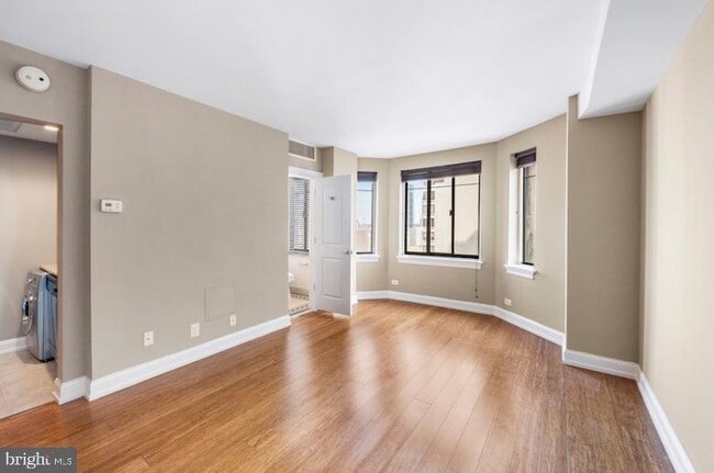 Photo - 222 W Rittenhouse Square Unit 404