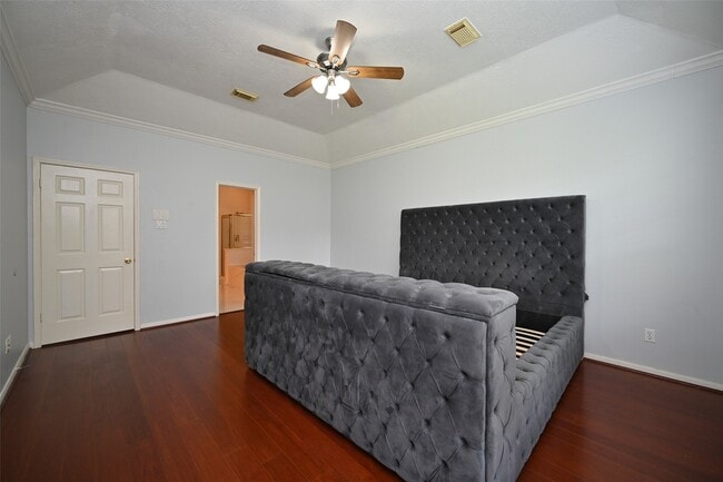 Photo - 6419 Sutter Park Ln