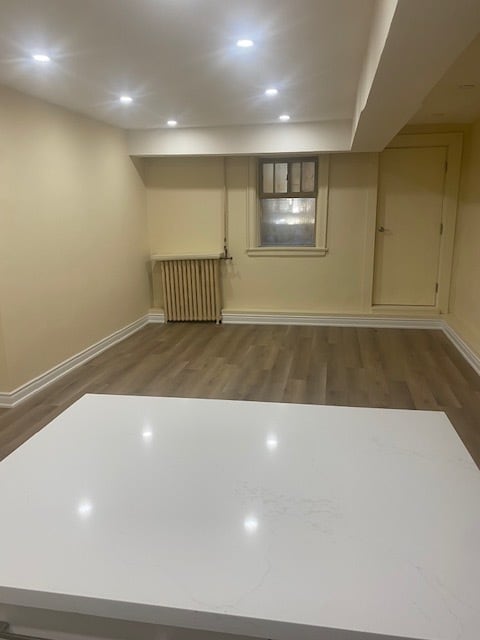 Building Photo - 157 Wychwood Ave Unit 1