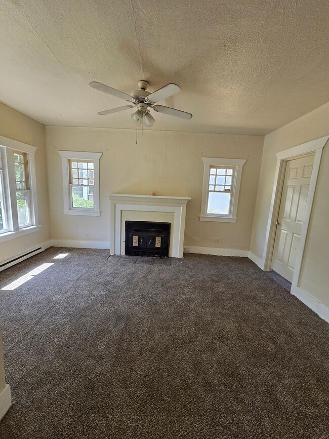 Photo - Centrally located 4 bedroom home