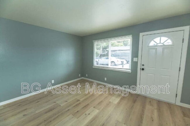 Photo - 1574 San Pablo Ave