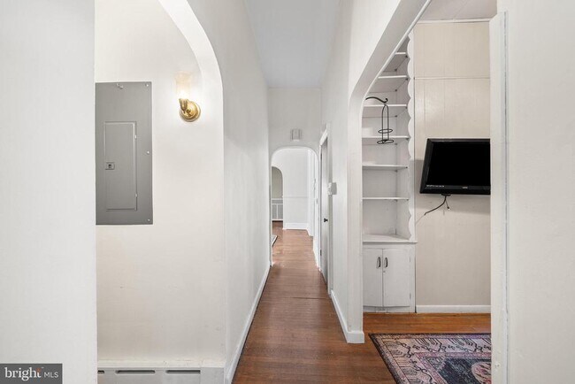 Photo - 7301 Chestnut Ave