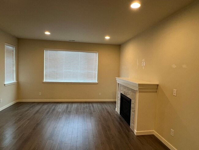 Photo - Amazing Puyallup Home waiting for you!