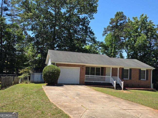 Photo - 1695 Underwood Dr SE