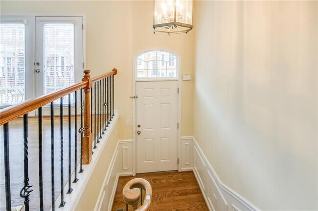 2776 Loftview Square