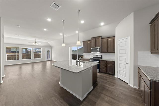 Photo - 1813 Agarito Dr