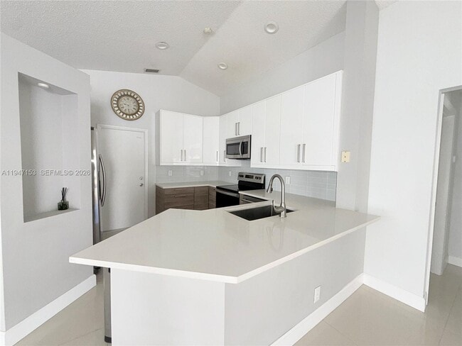 Building Photo - 1628 Salerno Cir