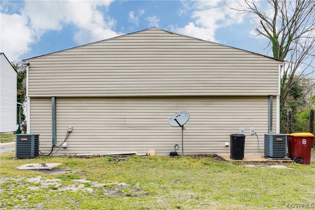 Photo - 746-748 Kirkham St