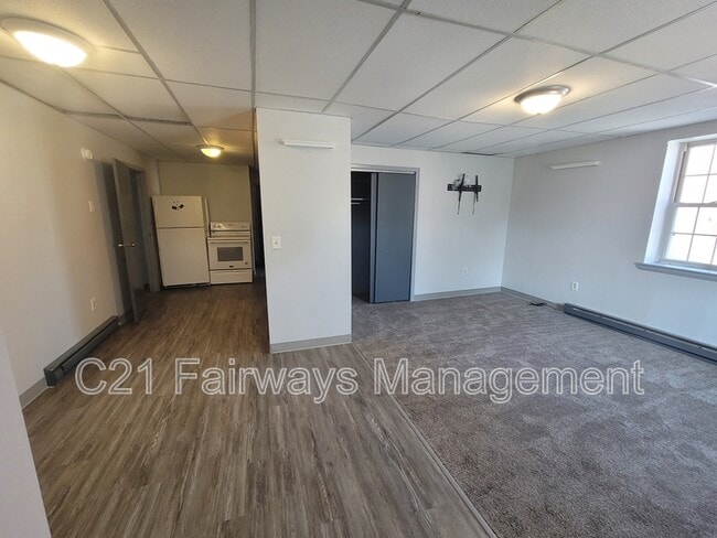 Building Photo - 601 Ligonier St Rental