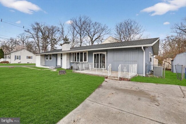 Photo - 1102 Evergreen Blvd