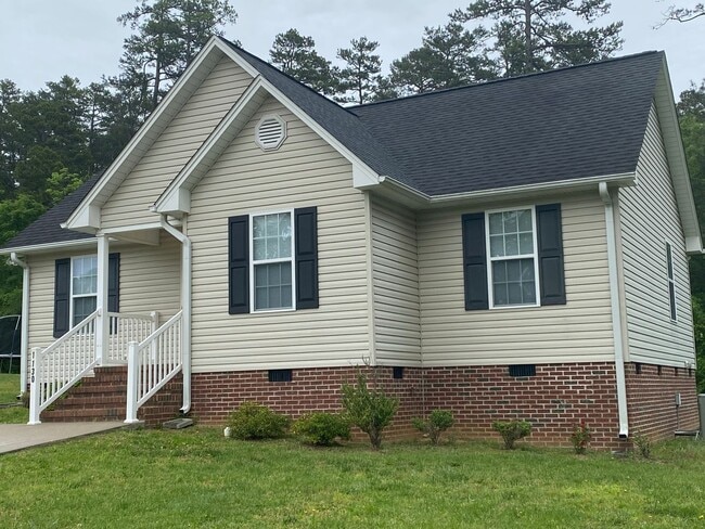 Beautiful three bedroom two bathroom house... - Beautiful three bedroom two bathroom house...