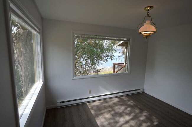 Photo - 2 bed 1 bath home with great view of Sequi...