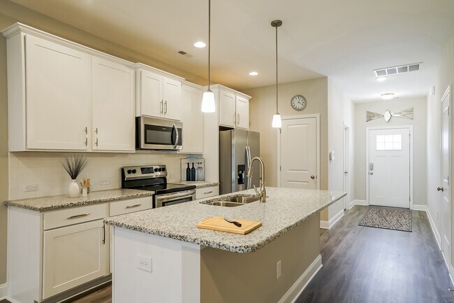 2885 Summer Townes Wy