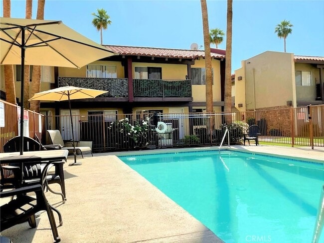 Photo - 51085 Eisenhower Dr Townhome