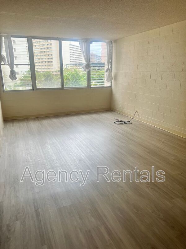 Photo - 5122 Likini St Unit Likini West