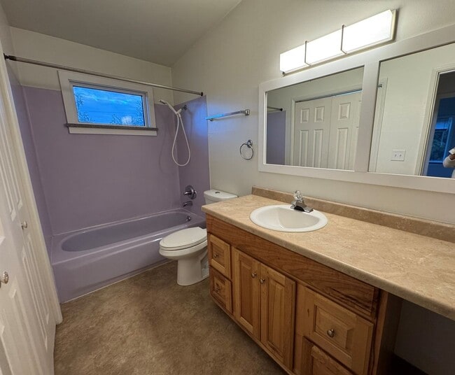 Photo - 145 W 24th Ave Unit #1