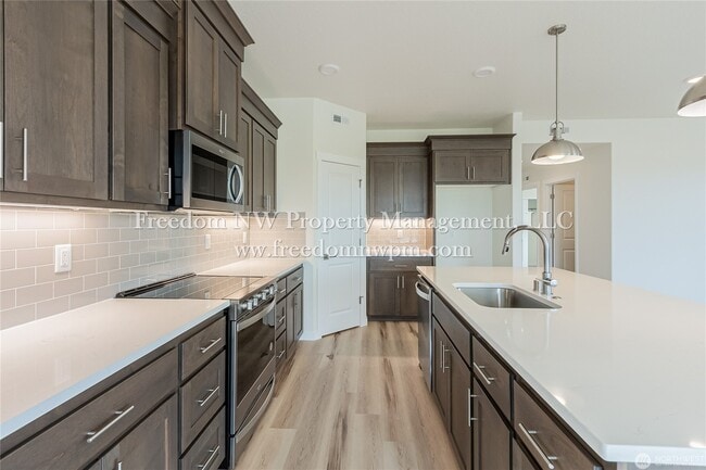 Photo - 603 Cardinal Ave