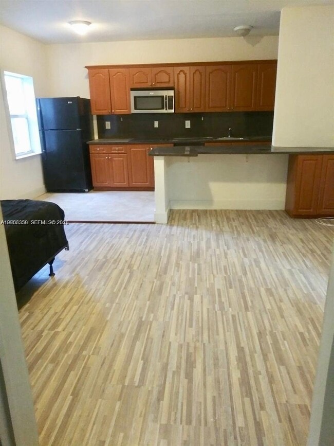 Photo - 7920 Harding Ave Unit 10