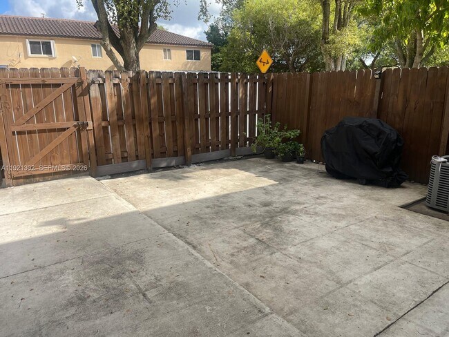 Photo - 8400 SW 154th Cir Ct Unit 716