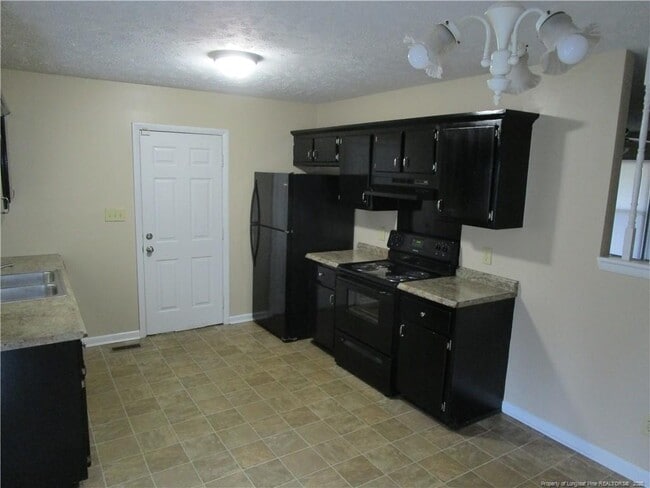 Photo - 2122 Constitution Dr