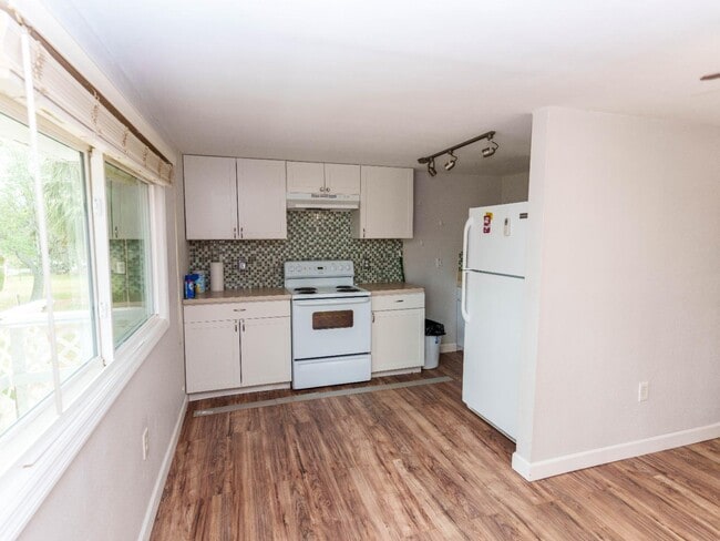 Photo - 4910 Limestone Dr